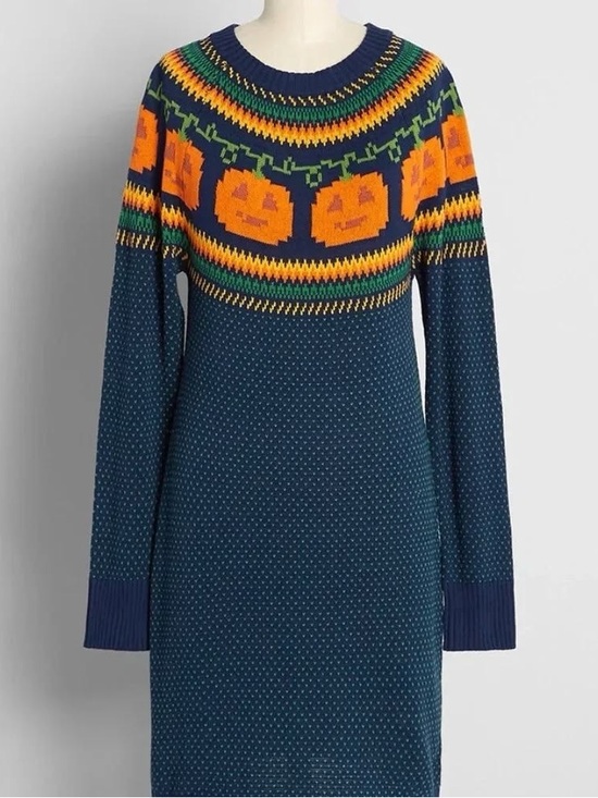 Modcloth Dresses & Skirts - ModCloth Cozy Commitment Fair Isle Sweater Dress in Pumpkins Jack-O-Lanterns